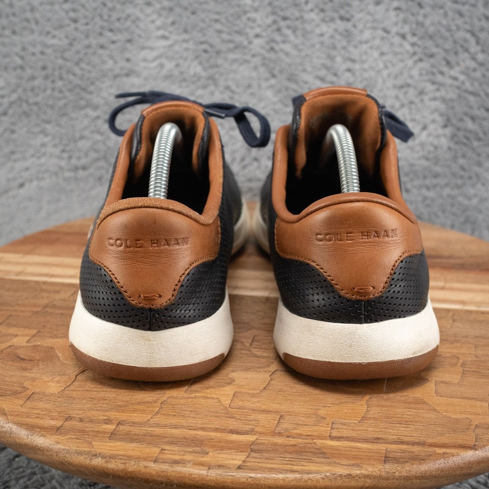 Cole Haan Grandpro Sneaker Mens 10.5 Navy Blue Good Perforated Leather C28872 - Picture 4 of 8
